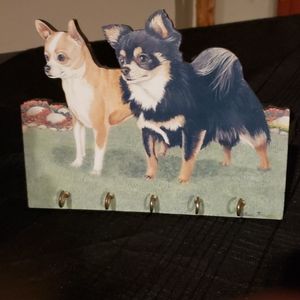 Chihuahua Wall Hanger with Hooks.